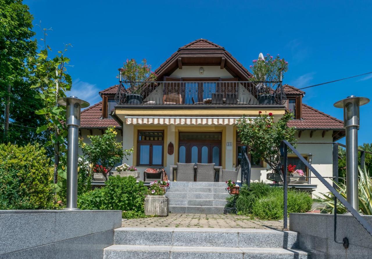 Mikes Vendeghaz Hotel Balatonfüred Zewnętrze zdjęcie