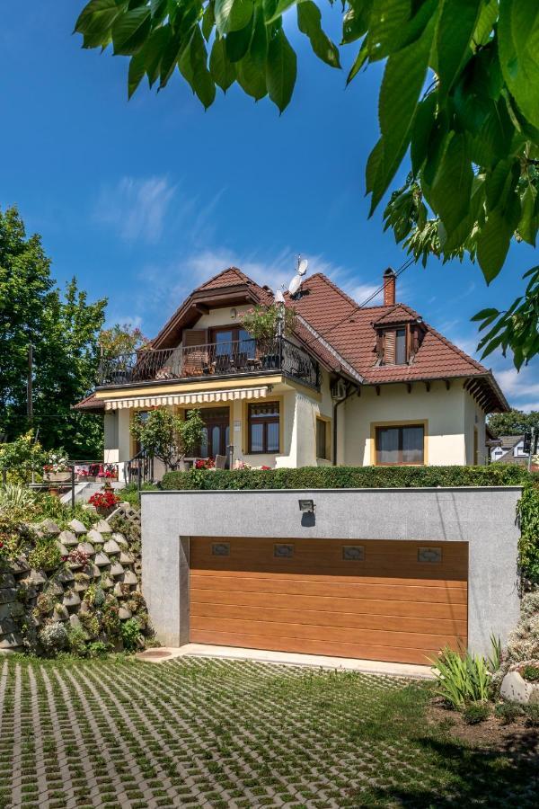 Mikes Vendeghaz Hotel Balatonfüred Zewnętrze zdjęcie