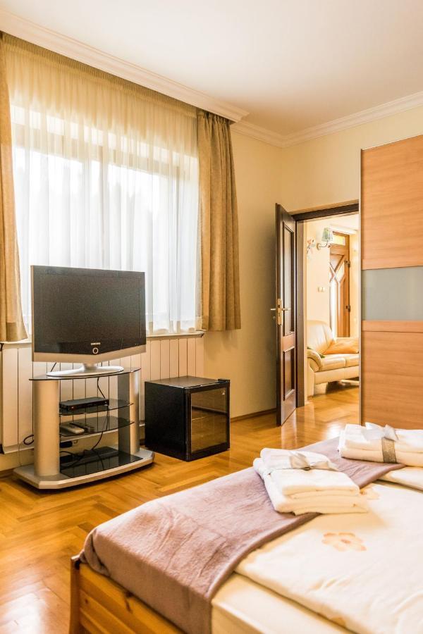 Mikes Vendeghaz Hotel Balatonfüred Zewnętrze zdjęcie