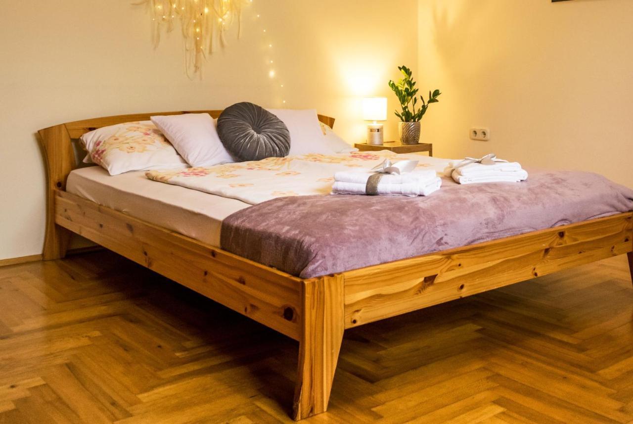 Mikes Vendeghaz Hotel Balatonfüred Zewnętrze zdjęcie