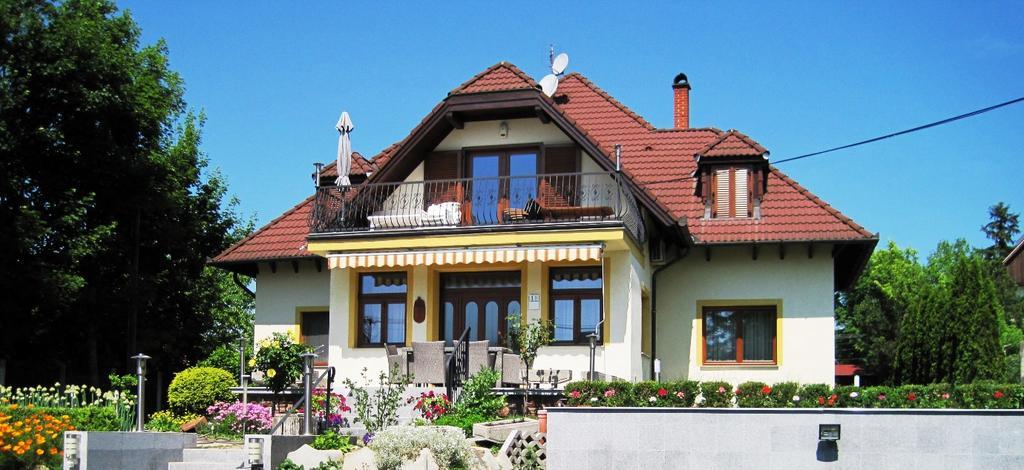 Mikes Vendeghaz Hotel Balatonfüred Zewnętrze zdjęcie